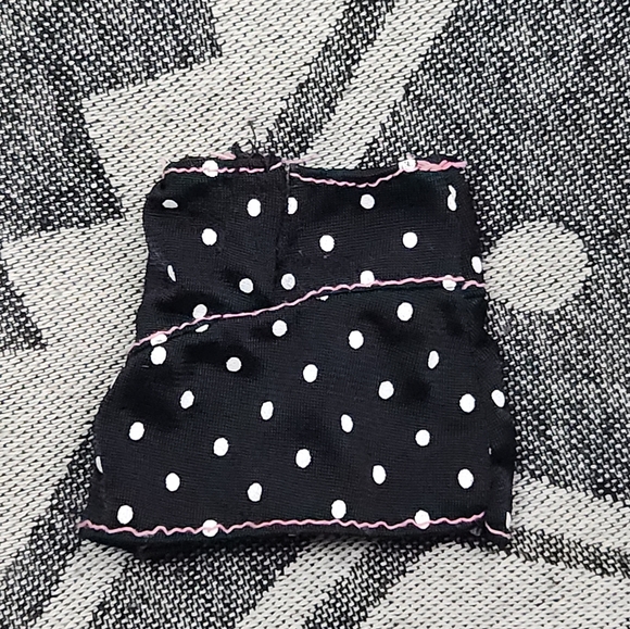 My Scene Getting Ready My Room Barbie 2004 Black Skirt with White Polka Dots Pin - Picture 4 of 5